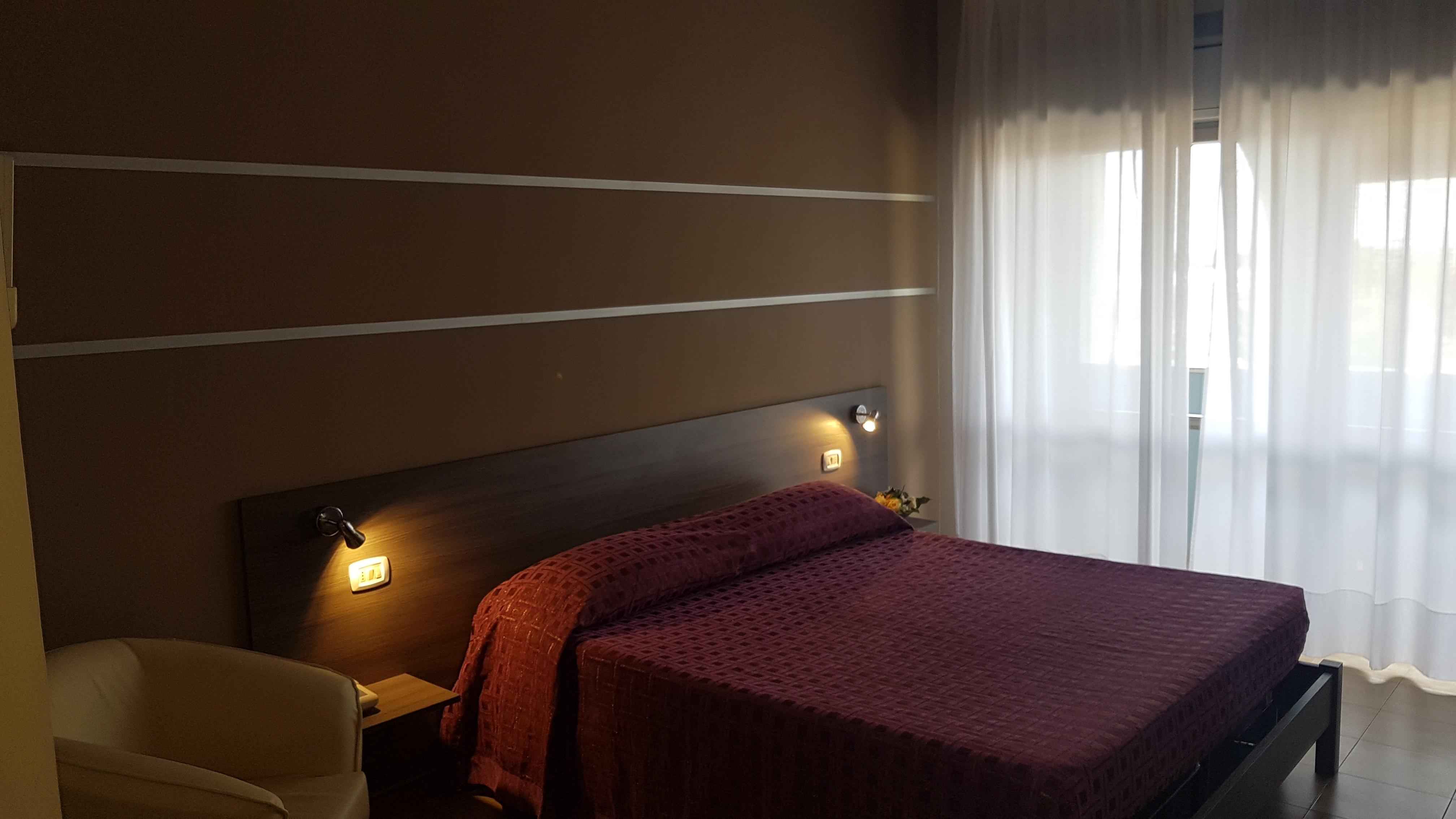 Hotel Palatinum Метапонто Екстериор снимка